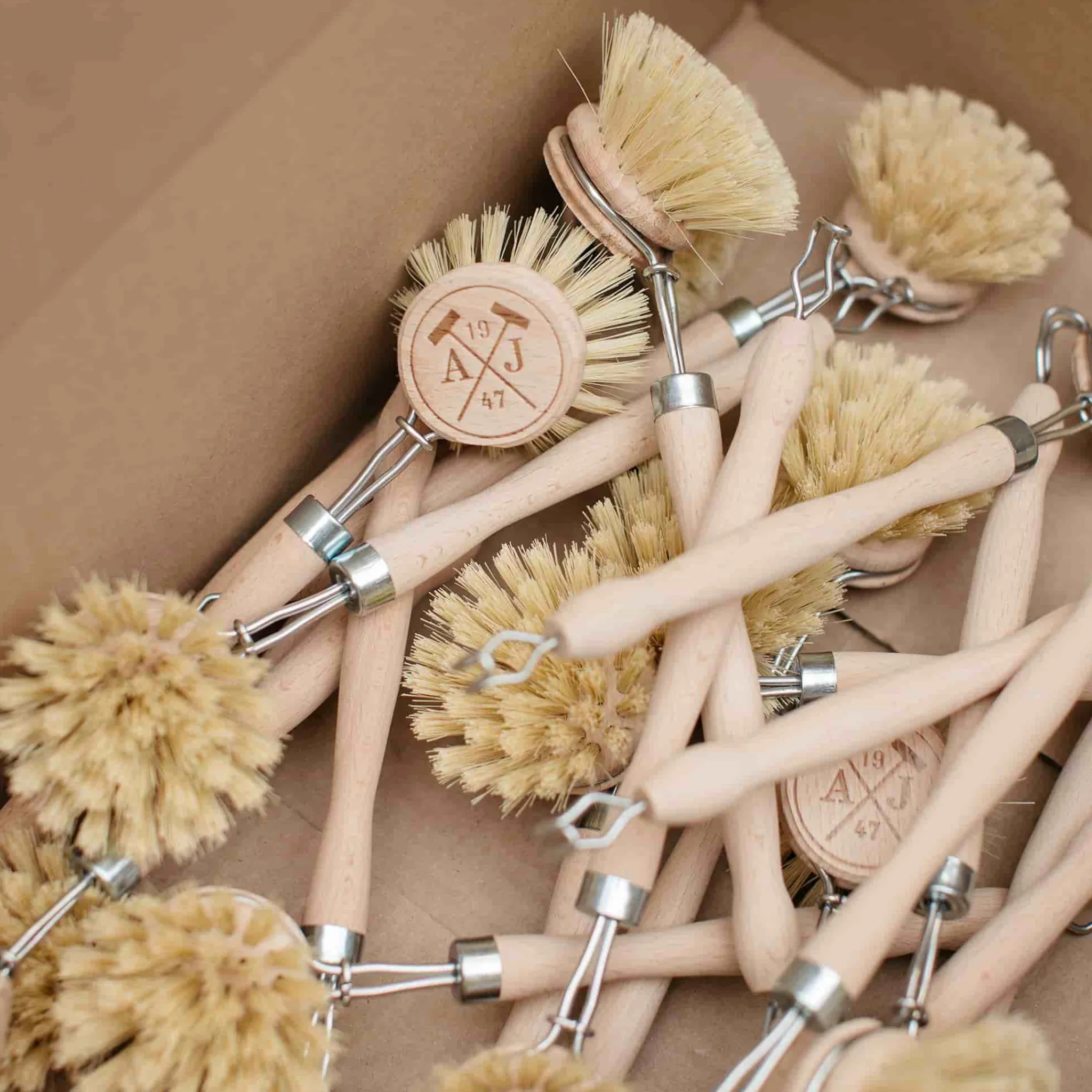 Online Traditional Wooden Washing Up Brush Kitchen Tools & Utensils|Home Care & Cleaning
