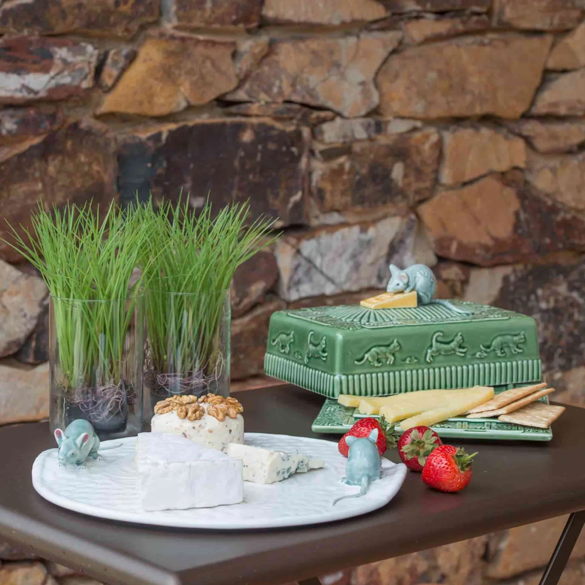 New Cheese Tray with Mouse and Lid Serveware|Tableware Brands