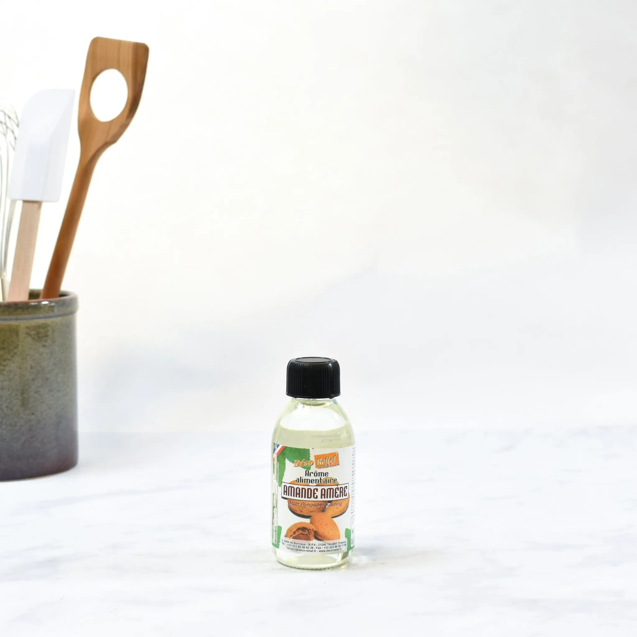 Outlet Concentrated Bitter Almond Flavour, 125ml Ingredients Brands|Baking Ingredients