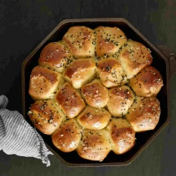New Cast Iron Skillet Pots & Pans