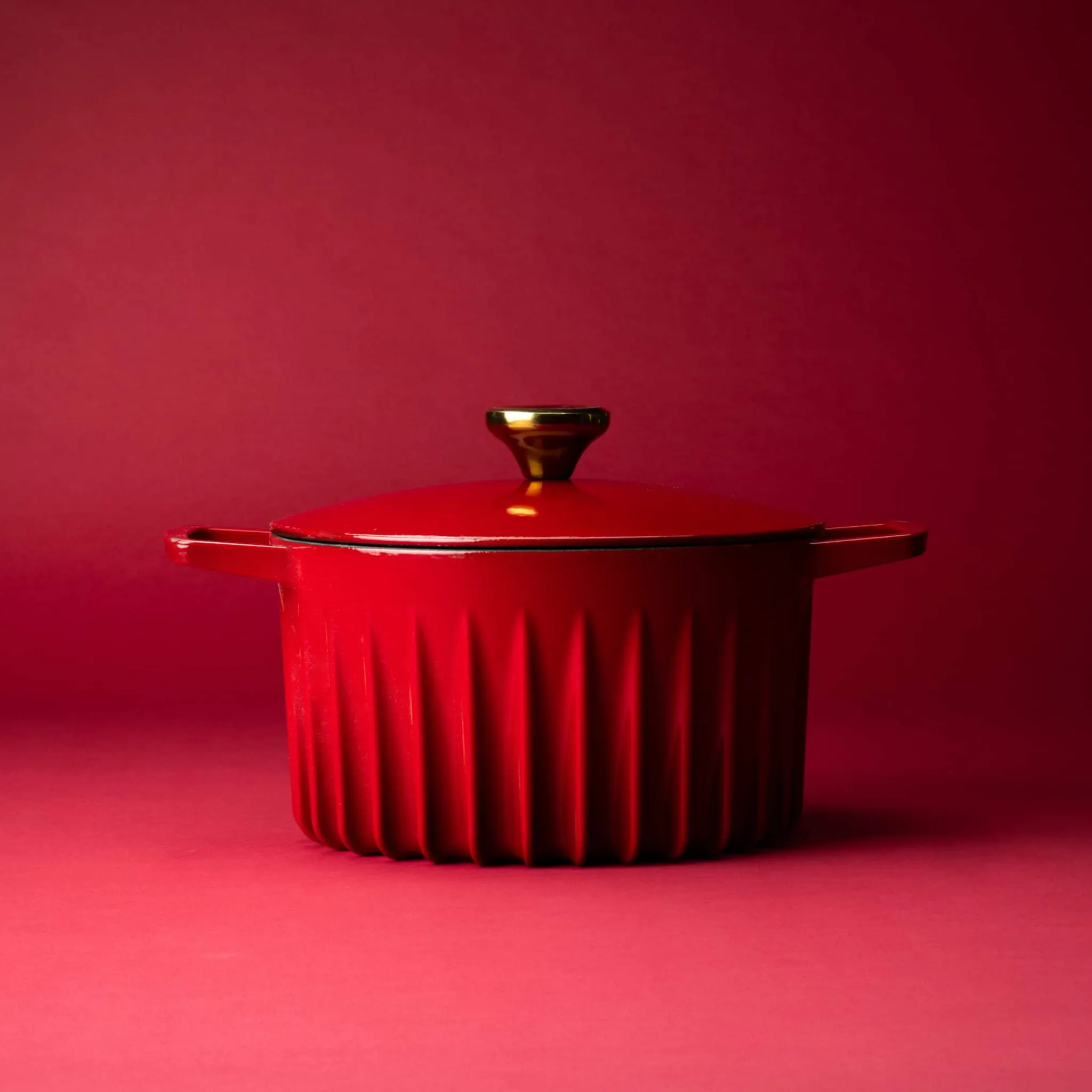 Clearance Red Cast Iron Dutch Oven, 26cm French Ingredients|Pots & Pans