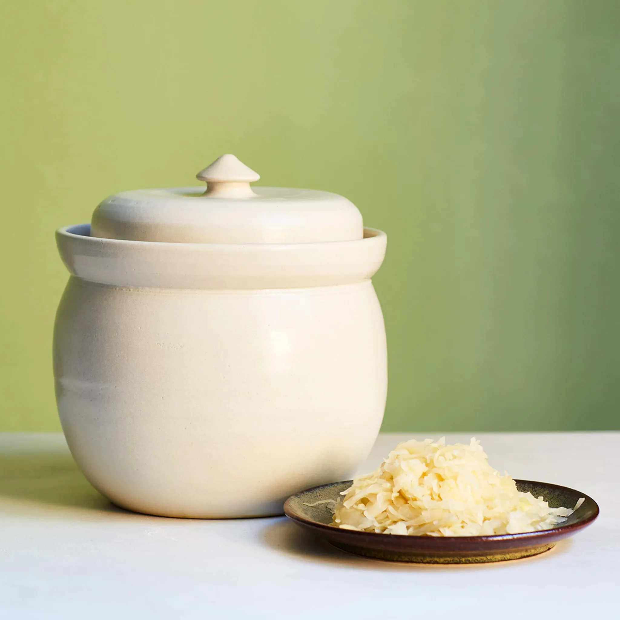 Hot Handmade Stoneware Fermenting Crock in White 2 litre Pickling, Preserving & Fermenting Jars