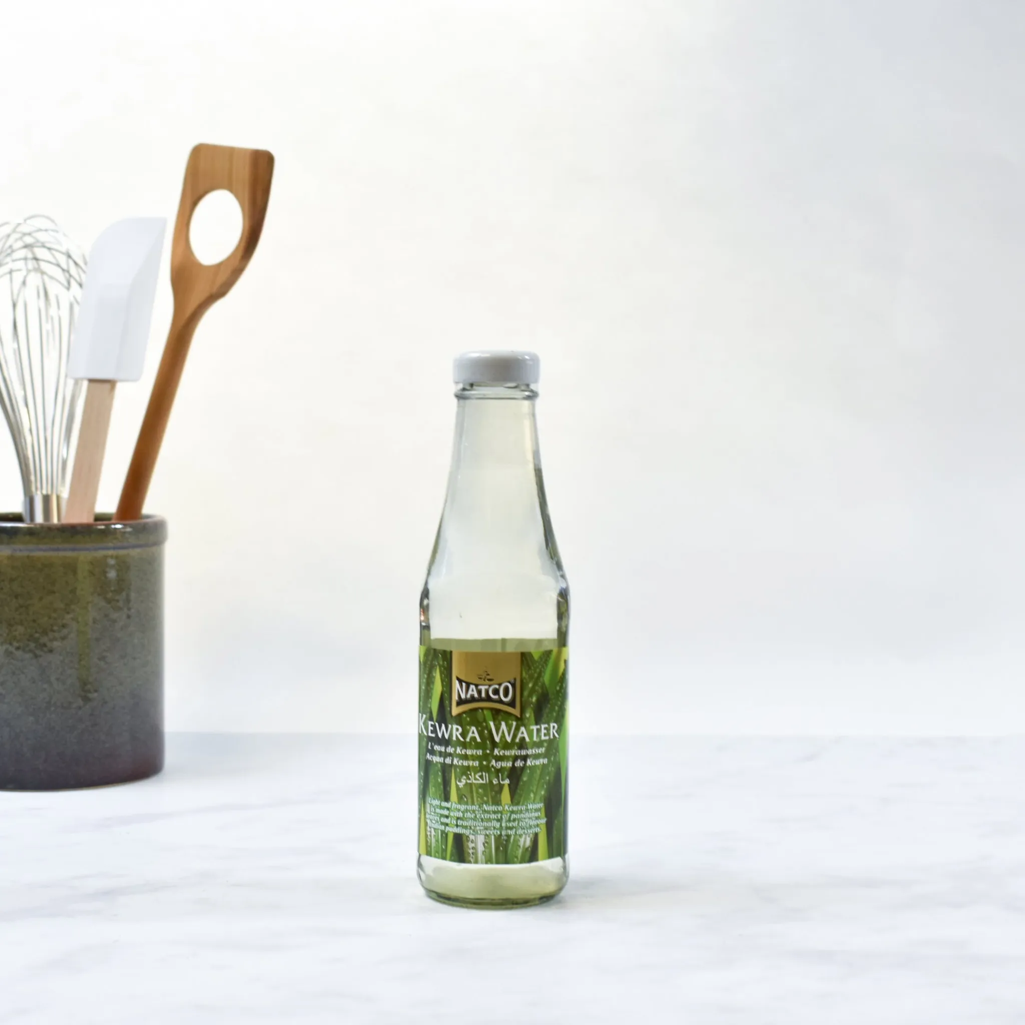 Outlet Kewra Water - Pandan Extract, 310ml Indian Ingredients|Baking Ingredients