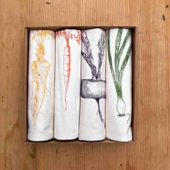Set of 4 Root Vegetable Napkins Table Setting|Kitchen Textiles & Clothing