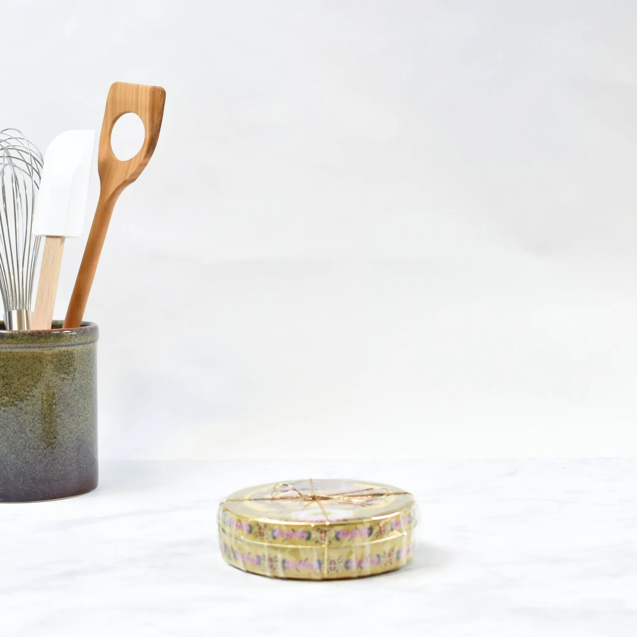 New Pralines Tin, 250g Ingredients Brands|French Ingredients