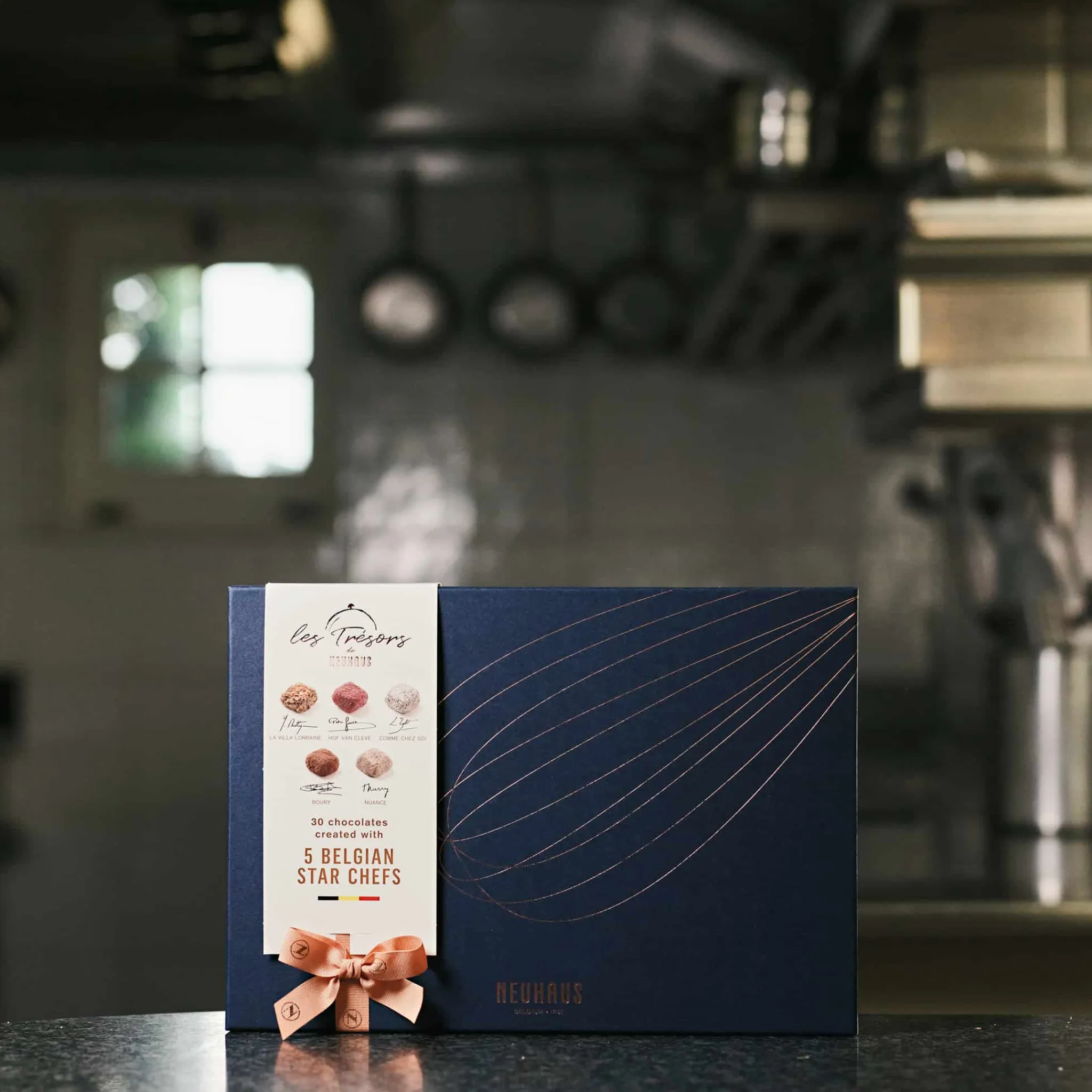 Outlet "Les Tresors de " Pralines - 30 Pieces Ingredients Brands|French Ingredients