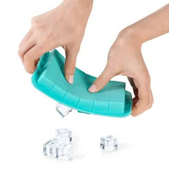 New Covered Silicone Cocktail Ice Cube Tray Cocktail Making & Barware