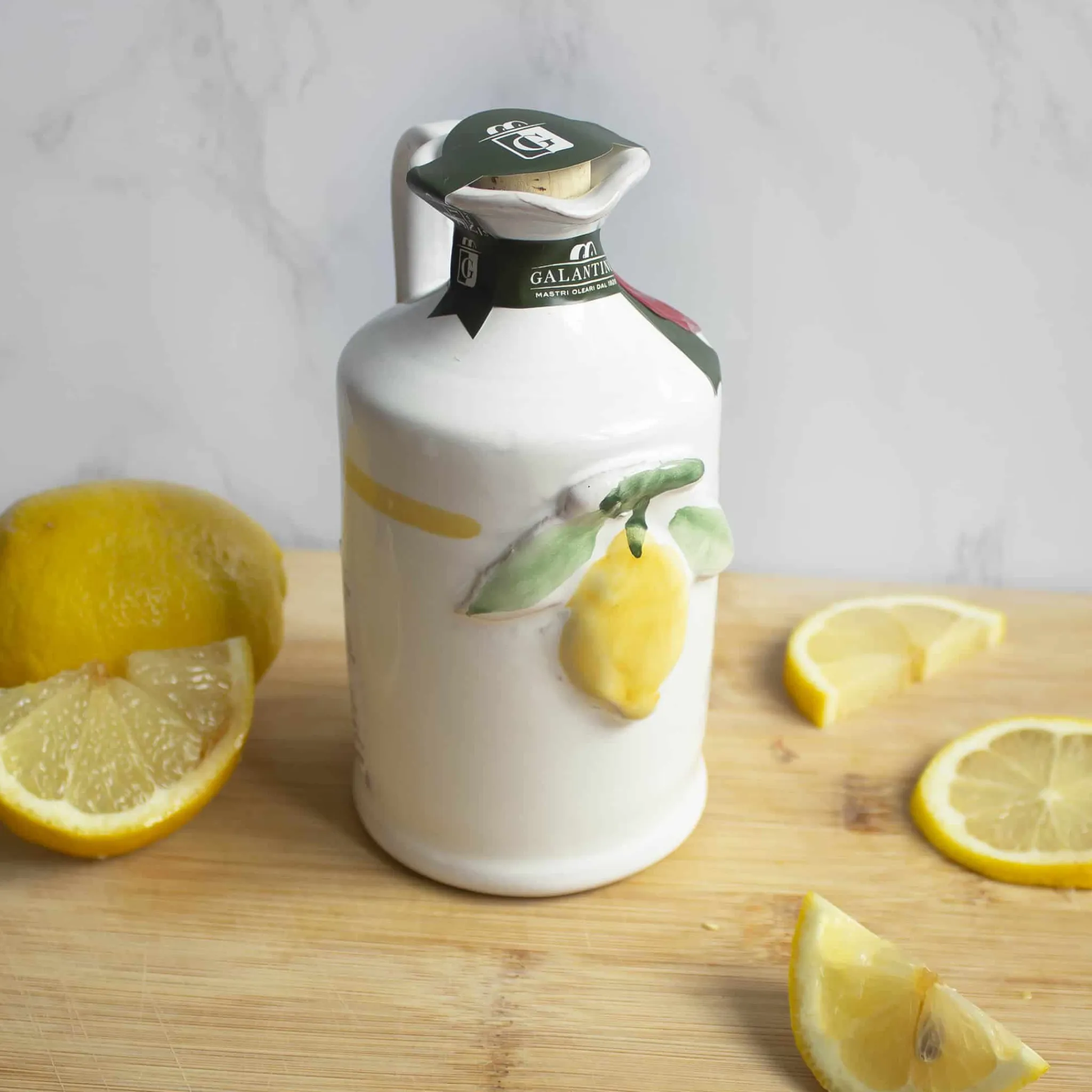 Puglian Olive Oil with Lemon in Terracotta Bottle, 250ml Italian Ingredients|Extra Virgin Olive Oil