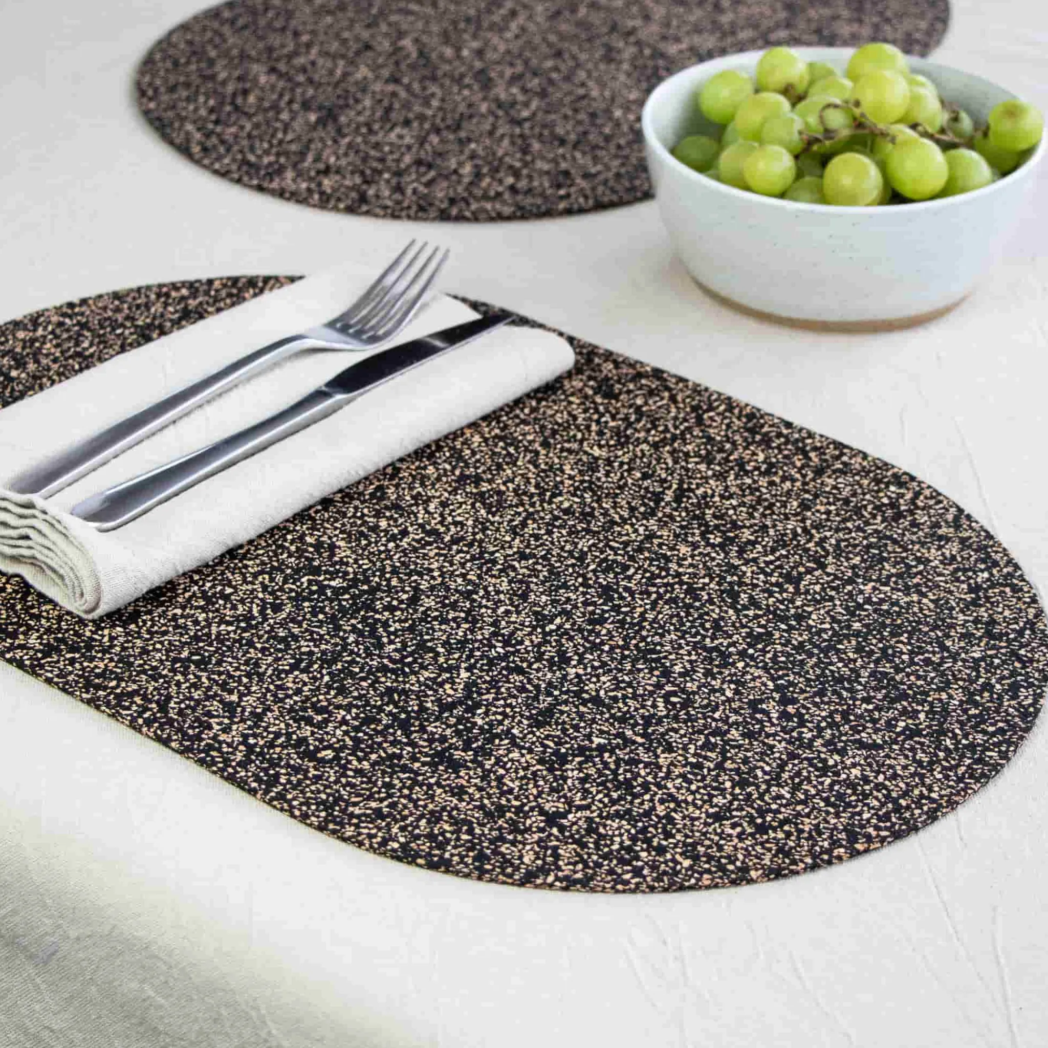 Outlet Set of 4 Dash Recycled Oval Placemats, 40cm Tableware Brands
